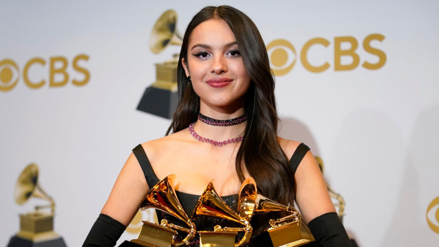 Olivia Rodrigo bei der Grammy-Verleihung 2022 in Las Vegas