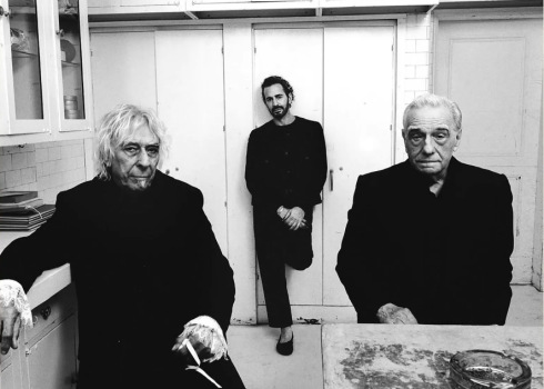 Auf dem Cover sind John Cale (music), Marc Jacobs (fashion) und Martin Scorsese (film) zu sehen.