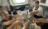 Ein typisches Frührausch-Frühstück. Sekt inklusive.