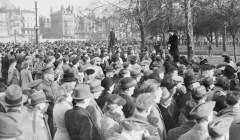 Den Speakers Corner in London gibt es schon seit 1872. Hier ein Foto von 1941. 